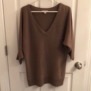 Light brown 3/4 length sleeve sweater